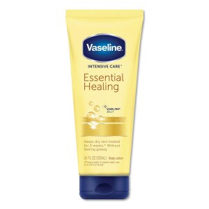 Vaseline Intensive Care Essential Healing