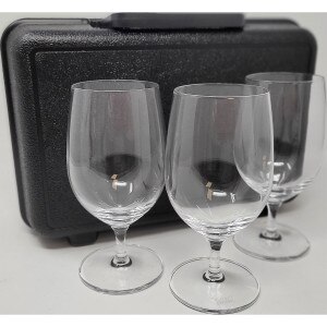 Hotel Wine Kit